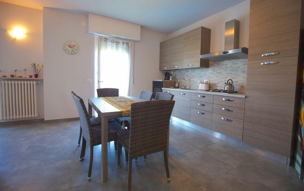 Casa Lorenzo Бардолино Екстериор снимка